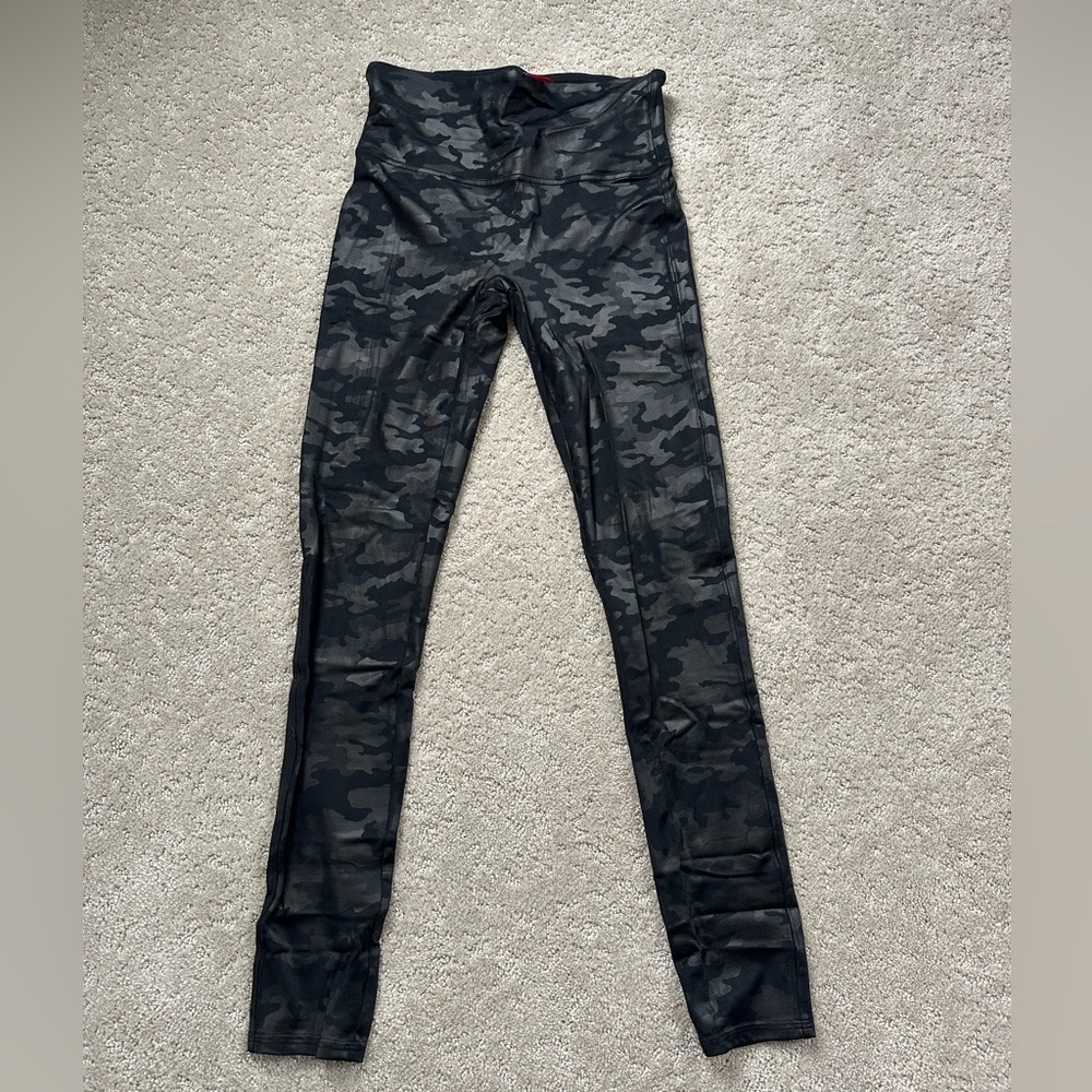 Spanx faux leather leggings